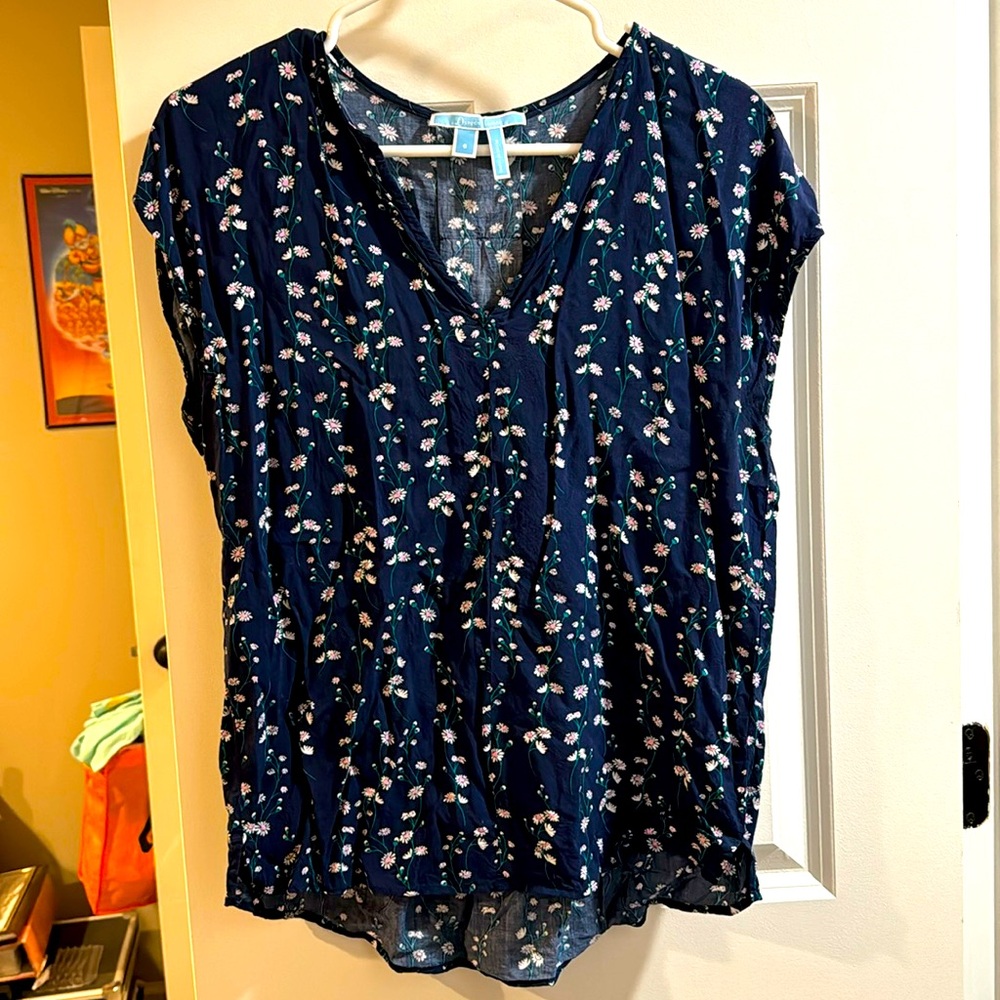 Draper James flowered top